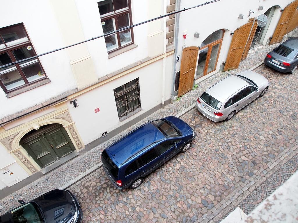Amber Private Rooms Riga Ngoại thất bức ảnh